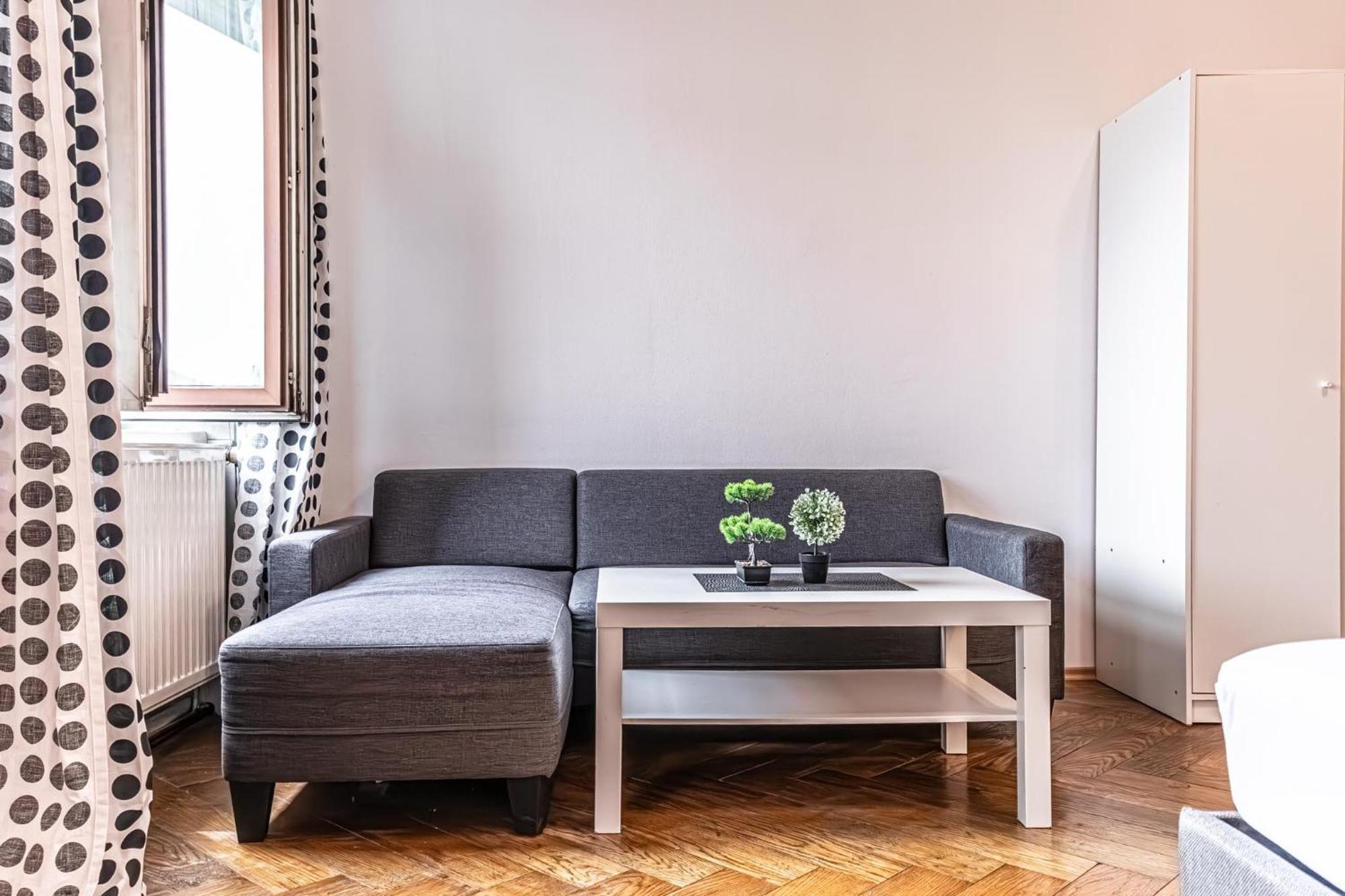 Lovely 1Br Apt. Near Akh Hospital Wien Eksteriør bilde